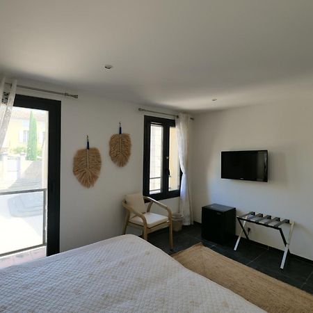 Chambres Du Vieux Bistrot Cabrières-dʼAvignon Εξωτερικό φωτογραφία