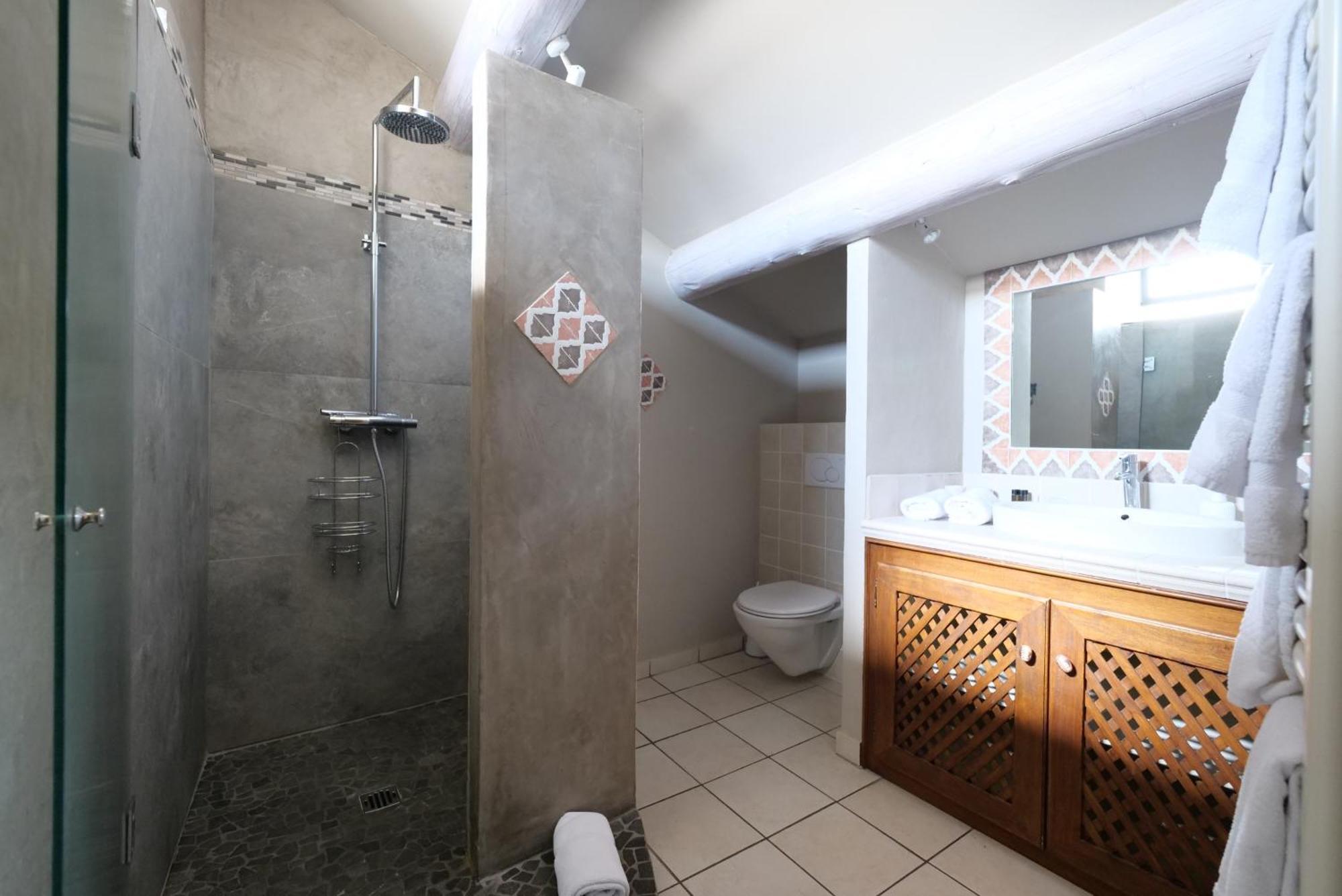 Chambres Du Vieux Bistrot Cabrières-dʼAvignon Εξωτερικό φωτογραφία